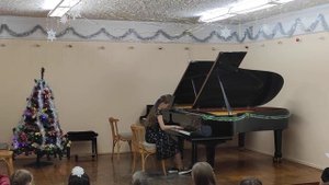 Ф.Шопен Вальс ми мажор( исп.Дарья Шипуль)