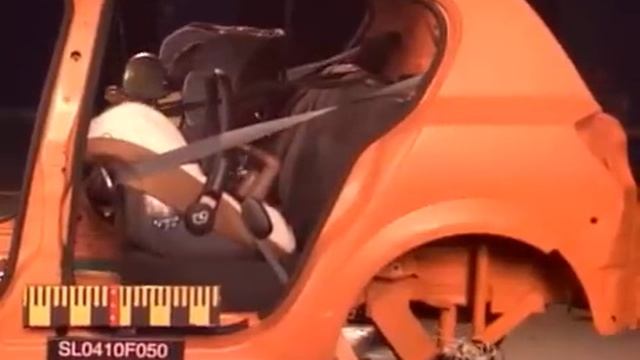 Maxi-Cosi Pebble | ADAC 2010 | краш-тест фронтальный смотреть онлайн