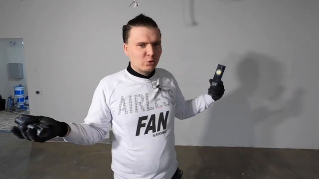 Глаза маляра | Свет для грамотного шлифования | LedLenser vs UNILITE смотреть онлайн