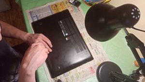 Lenovo ideapad 700 15ISK добавляем оперативку часть 1