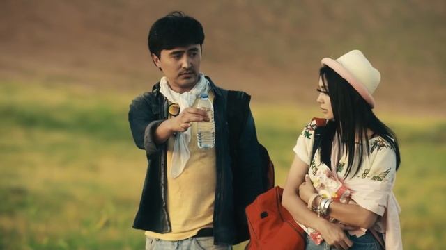 Ulug'bek Rahmatullayev va Ziyoda - Meni sev | Улугбек ва Зиёда - Мени сев #UydaQoling смотреть онлайн