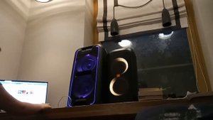 JBL Partybox 100 vs Sony GTK-XB7 (Watch with subtitles!!!)