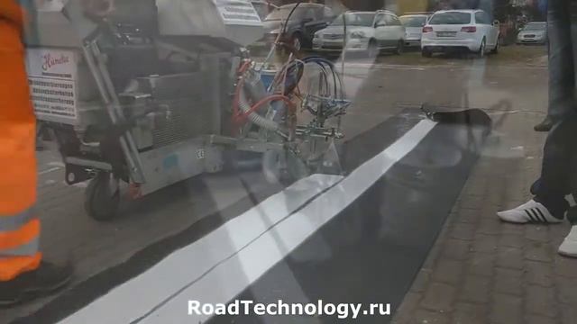 Разметка дороги холодным спрей пластиком Topliner 100 смотреть онлайн