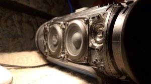 Jbl Xtreme 1 100% LFM Bass test