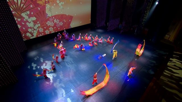 «Китайский танец с веерами», в концерте «ЗОЛОТОЕ ЯБЛОЧКО. ДЕТИ РОССИИ» в Кремле