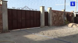 Ил, грязь и сырость: жители Черноречья устраняют последствия потопа