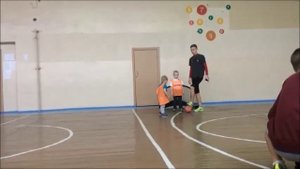 Как научиться играть в футбол.