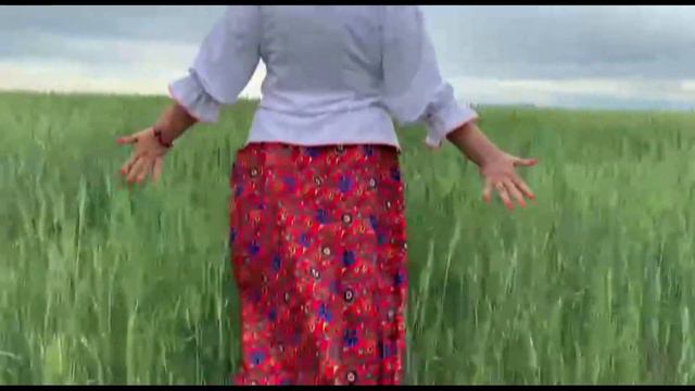 песня "Лети пёрышко", исполняет Виктория Сурай смотреть онлайн