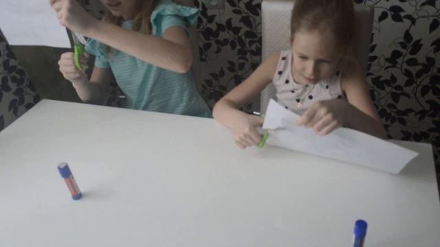 Делаем оптическую иллюзию своими руками, обман зрения. Как сделать поделку из бумаги динозавр T-rex