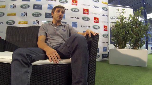 Entrevista a Fernando Belasteguín смотреть онлайн