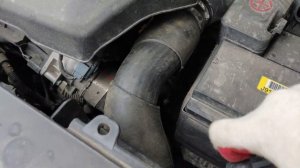 Слетает патрубок с интеркулера.Решение вопроса  дилером. Hyundai Santa Fe\ Хэнде Санта-Фе TM 2018+