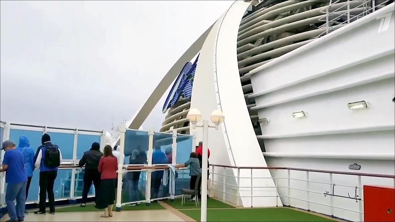 Пассажиров круизного лайнера Grand Princess проверяют на коронавирус
