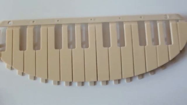 Трэк на детском синтезаторе котофоне (Cat Paino Battat) смотреть онлайн