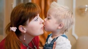 Профессиональная фотосессия очеровательного малыша