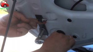 Установка упоров капота (амортизаторов) на Toyota Corolla 12 / Тойота  Королла 12 (www.upora.net)
