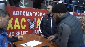 Процедура взвешивания борцов,СКФО до 51 кг, юноши до 18 лет.