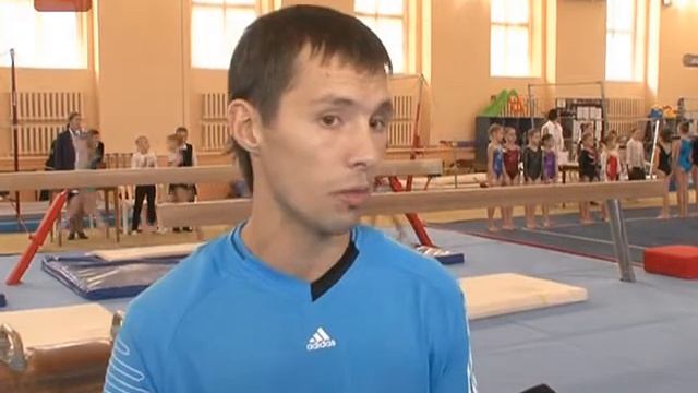 В Великом Новгороде стартовал турнир по спортивной гимнастике на призы Анны Ковалёвой смотреть онлайн