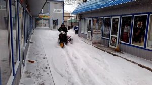 муравей с двигателем от скутера пробный выезд