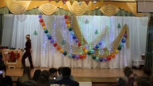 Выступление 11 класса школа1 г. Жирновск,  танец в масках учителей