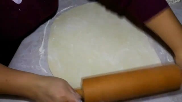 Рогалики меньше чем за час / ИЗ ДРОЖЖЕВОГО ТЕСТА БЕЗ РАССТОЙКИ!