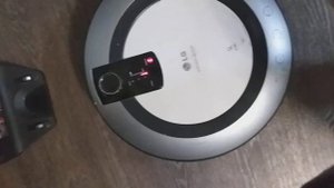 LG Hom Bot(2)