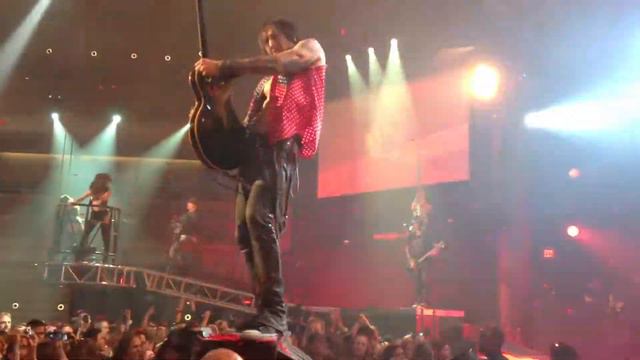 Guns N Roses - Paradise City Las Vegas 23/11/12