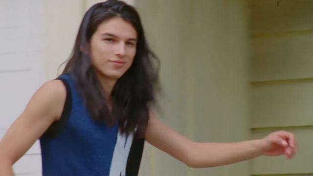 A RIMOWA film by Julia Ling Kelleher & Marz Miller. смотреть онлайн