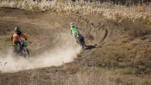 ///МОТОКРОСС .МИНЕРАЛЬНЫЕ ВОДЫ. 85 КУБИЧЕСКИХ .25.10.2020г./// смотреть онлайн