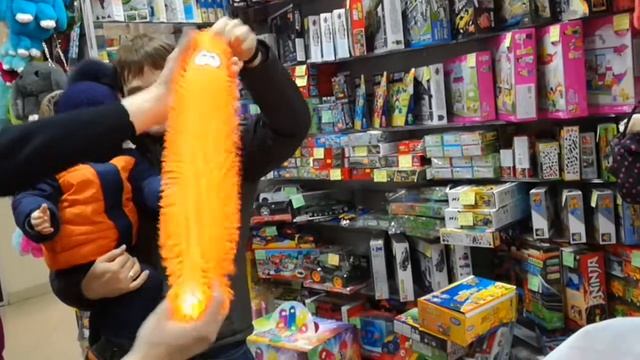 Игрушка антистресс Пушистая гусеница смотреть онлайн