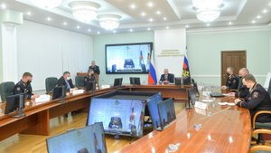 Владимир Колокольцев поздравил сотрудников МВД России, удостоенных государственных наград
