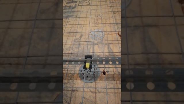 Установка маяков для стяжки на саморезах