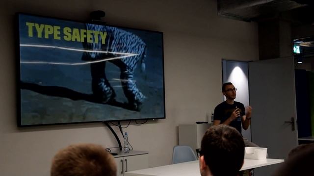 Beyond JavaScript: The Hidden Benefit of React Native - Meet.js Poznań #39 смотреть онлайн