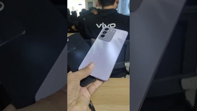 vivo V27E