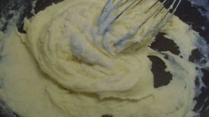 Эклеры из заварного теста с белыми грибами