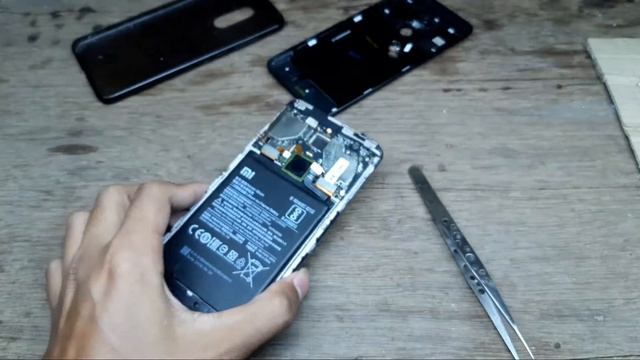 Bongkar XIAOMI REDMI 5 Plus (Redmi Note 5) BLACK...jossd смотреть онлайн