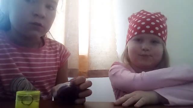 Дети наколдовали колу, йогурт и лизуны. Видео для детей. смотреть онлайн