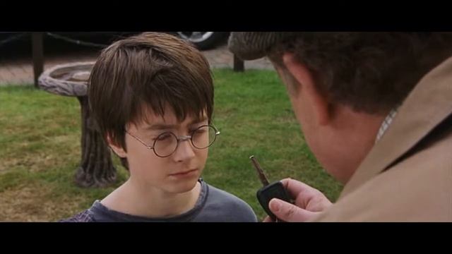 Гарри Поттер и философский камень. Меч в камне, скрытые киноцитаты смотреть онлайн