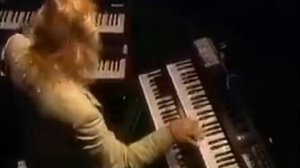 Один Из Лучших Клавишников В Мире (Классно Играет На Синтезаторе)