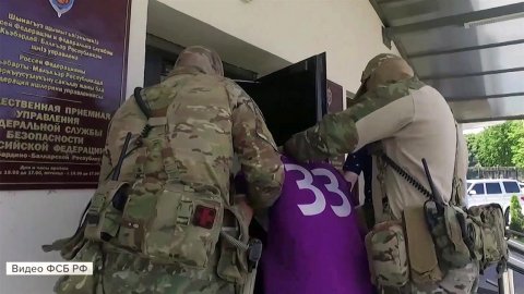 ФСБ задержало жителя Нальчика, планировавшего вступить в ряды вооруженных формирований на Украине