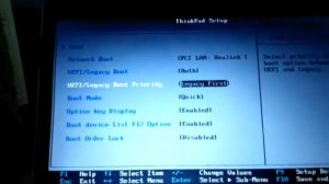 Windows is unable to install to the selected location. Error: 0x80300001