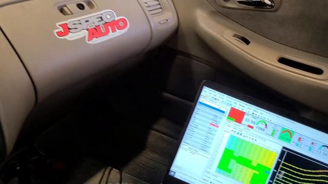 Major Exhaust Issue Causes A Huge Loss In Horsepower When Tuning This F20b Swapped Honda Accord смотреть онлайн
