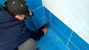 Задача: остановить течь воды на ходу, решение в описании