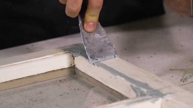 Как восстановить старую оконную раму — Dremel смотреть онлайн