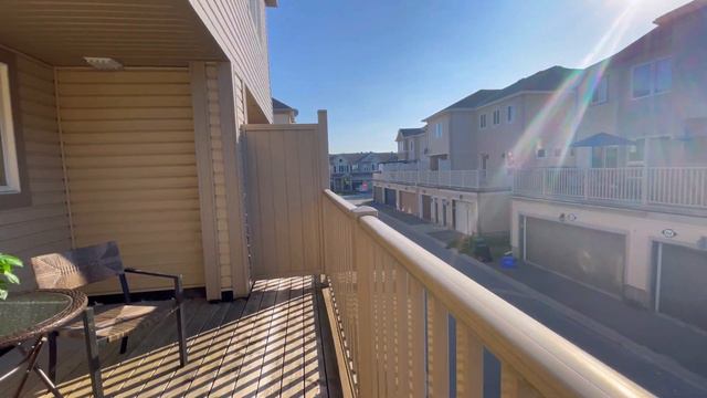 SOLD-1028 Pampero Crescent, Ottawa смотреть онлайн