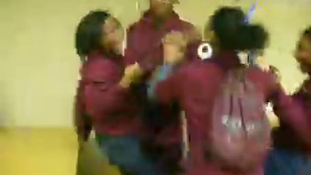 They Beat Chanon Ass смотреть онлайн