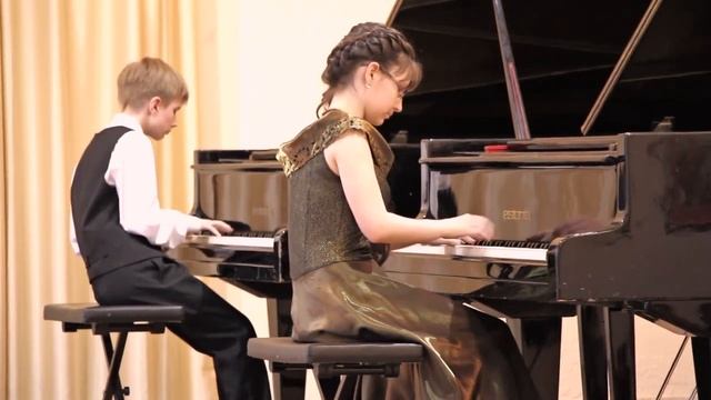 П Чайковский, Вальс из серенады для струнного оркестра смотреть онлайн