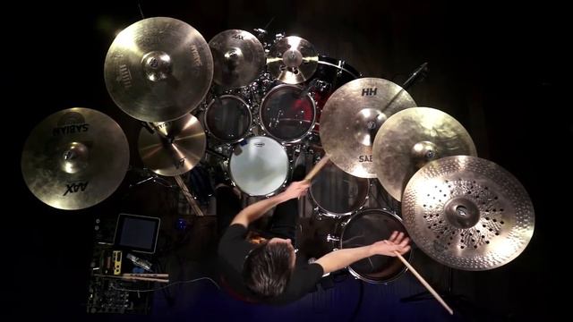 Drum Lesson (Drumeo) - Как эргономично расположить барабанную установку. BKR смотреть онлайн