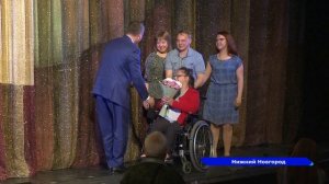 В ТЮЗе наградили победителей конкурса Лучшая семья. Awarding winners of the Best Family contest