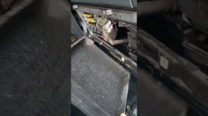 Замена салонного фильтра хендай HD72