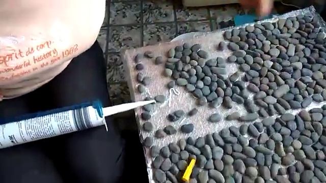 Мозаика на сетке(речная галька) смотреть онлайн